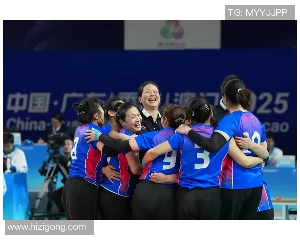 上海排球队在锦标赛中的耐力与韧性展现全场精彩表现 上海排球队在锦标赛中的耐力与韧性展现全场精彩表现