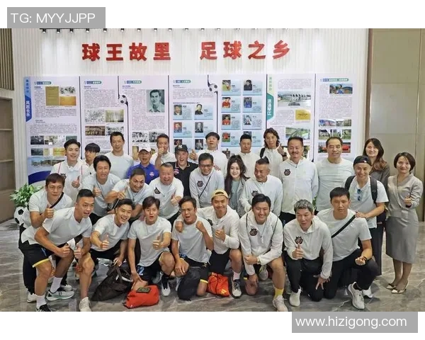 中国演员热爱足球明星背后的故事与情感交织